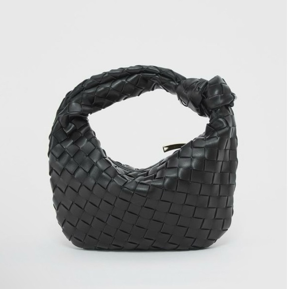 Commense Handbags - Elegant Black Braided Handbag